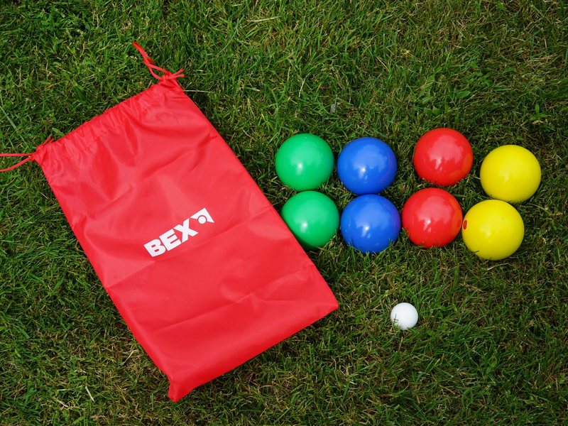 Boccia-Kugeln in vier Farben